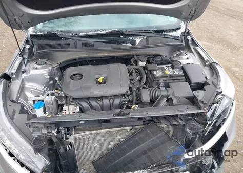 2023 Kia Forte Lxs z USA, uszkodzony, nr VIN 3KPF24AD1PE536695